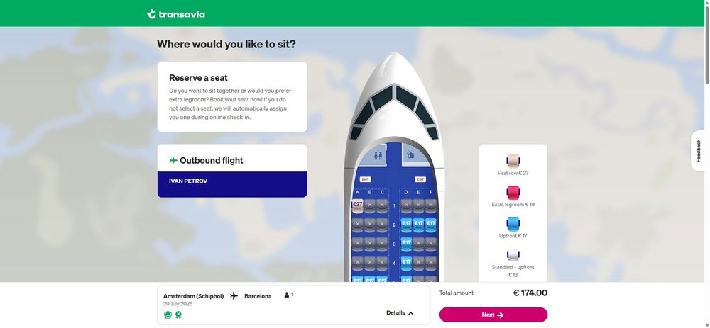 Карта салона Boeing 737: First row €27, Extra legroom €19, Upfront €17, Standard €13; без выбора место назначат при регистрации